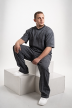Qayyim Textured Essential Set – Dark Grey