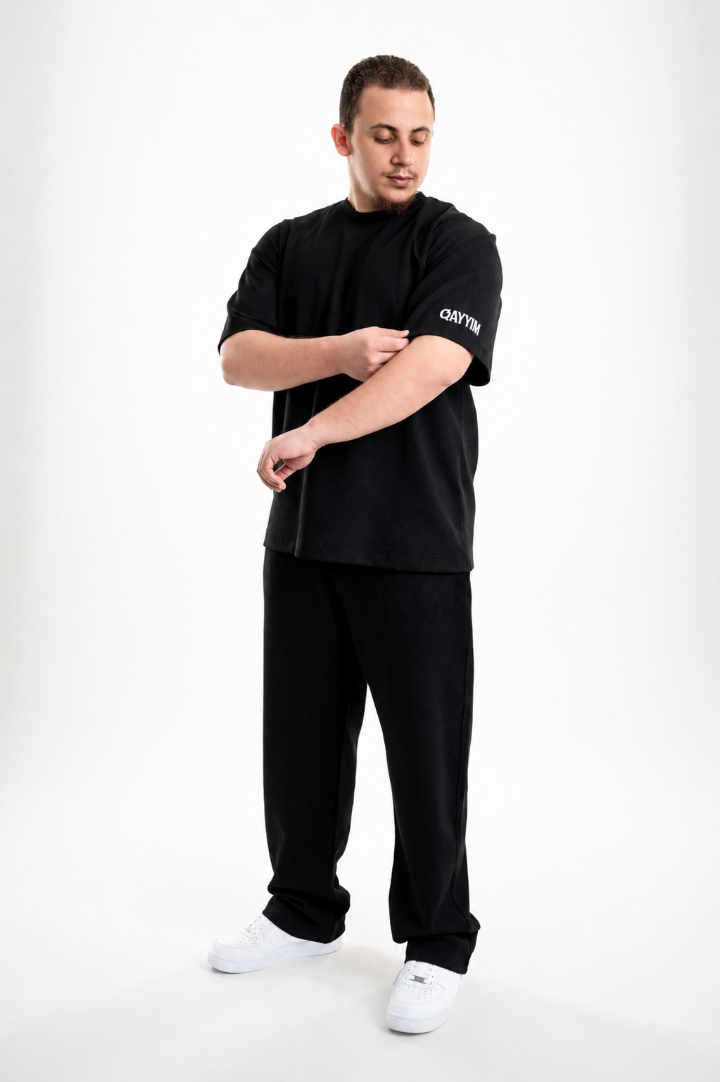 Qayyim Textured Relaxed Pants –Black