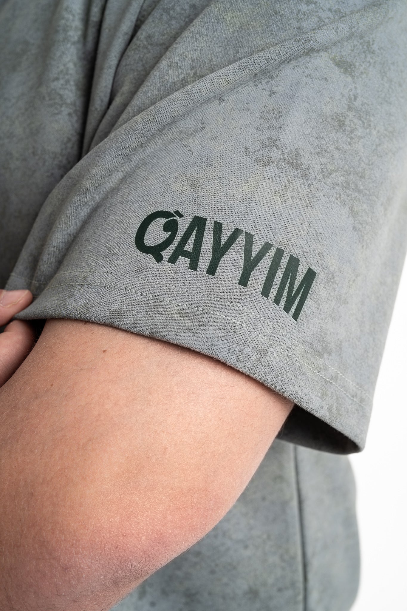 Qayyim Textured Essential Set – Olive